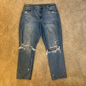 american eagle mom jeans